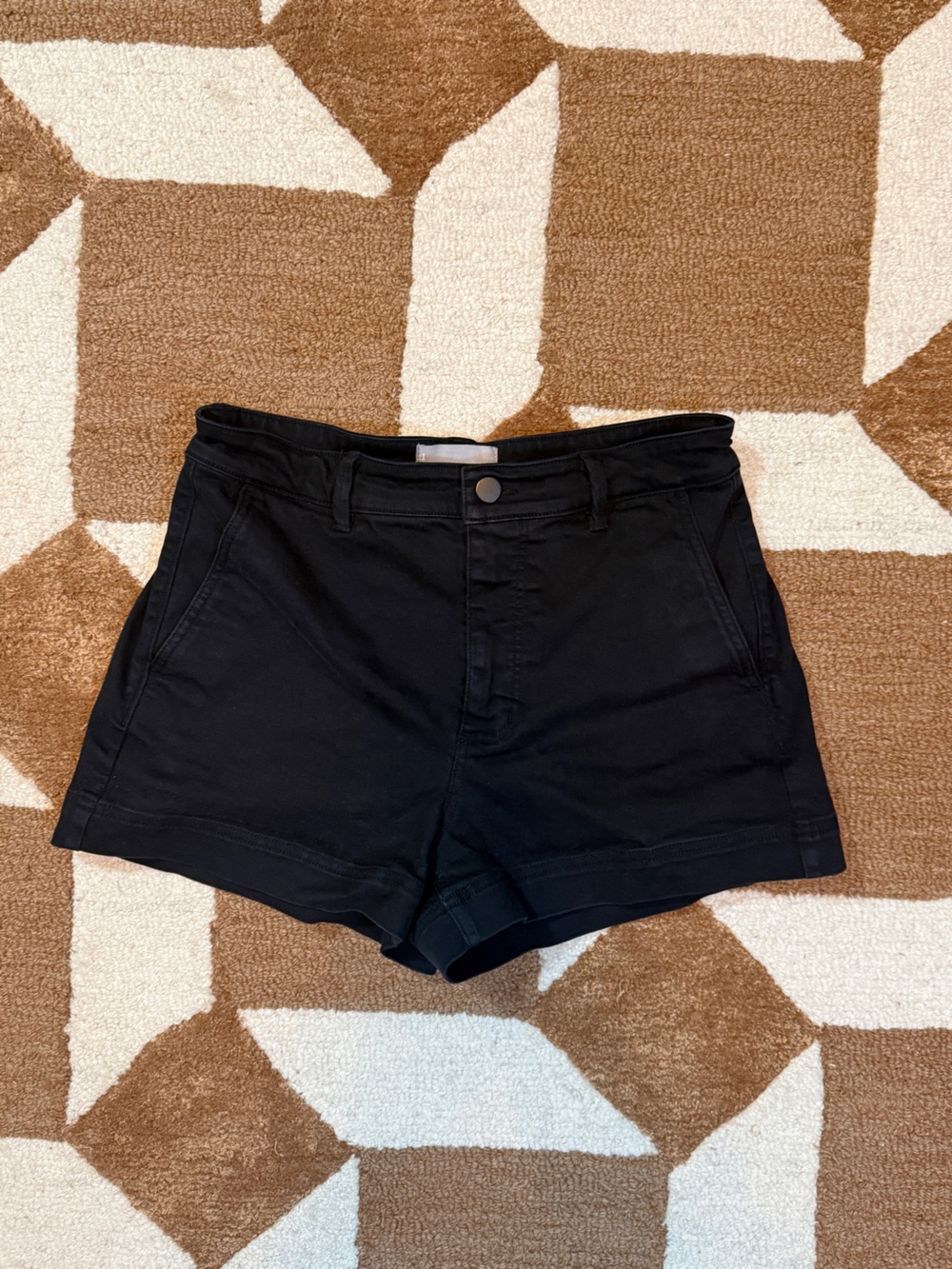 Everlane Black Organic Way High Shortie Shorts - Women’s Size 8